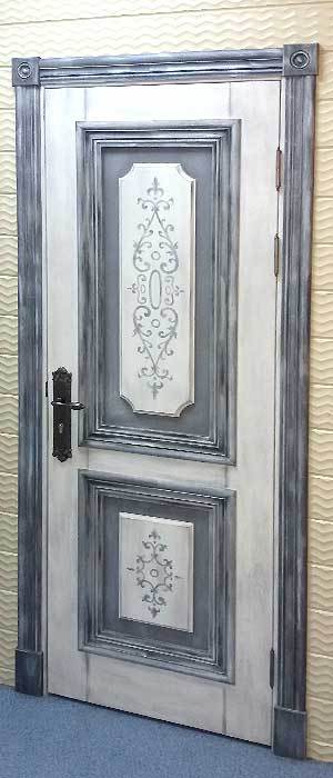 Межкомнатная деревянная дверь на заказ